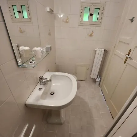 Gasthuis Maison Olimpo 3*