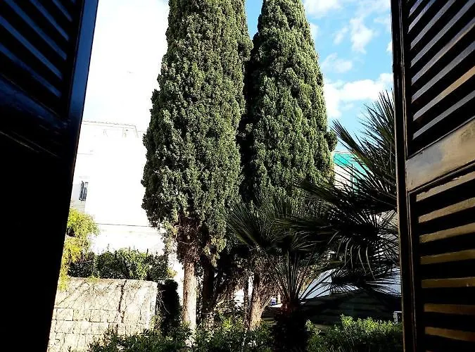 Maison Olimpo 3* Trani