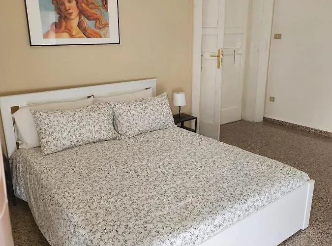 Maison Olimpo 招待所 特拉尼