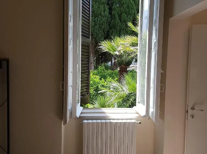 Maison Olimpo בית הארחה 3*